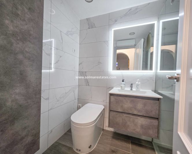 Image No.16-Appartement de 2 chambres à vendre à Los Montesinos