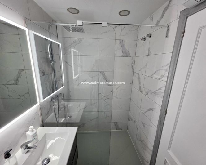 Image No.17-Appartement de 2 chambres à vendre à Los Montesinos