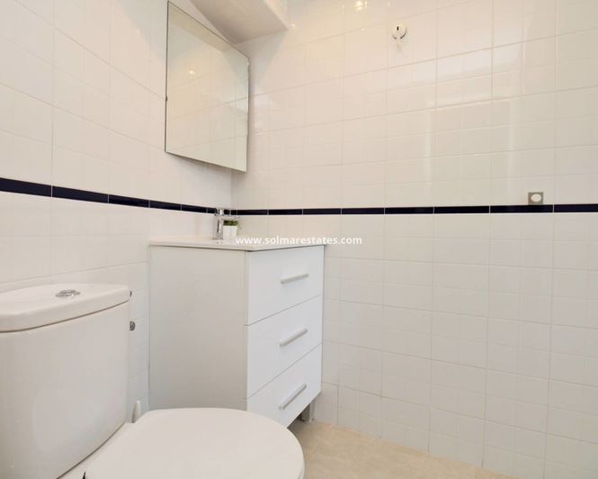 Image No.17-2 Bed Apartment for sale