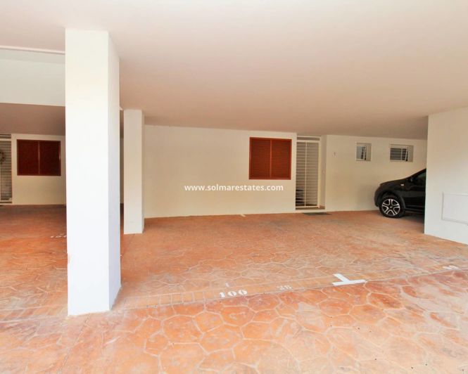 Image No.20-2 Bed Apartment for sale