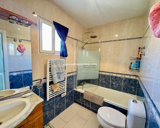 Image No.24-3 Bed Villa for sale