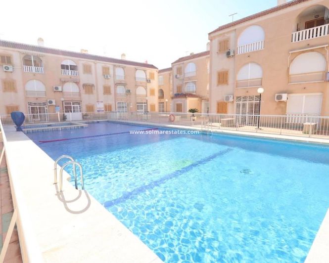 Image No.1-Appartement de 3 chambres à vendre à Torrevieja