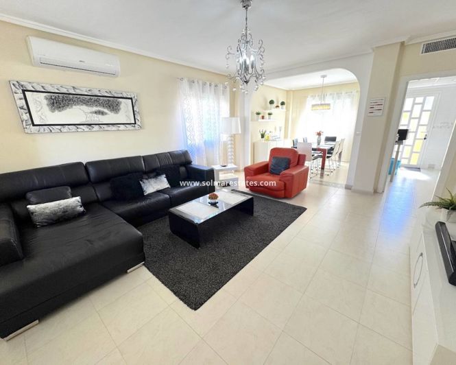 Image No.11-2 Bed House for sale