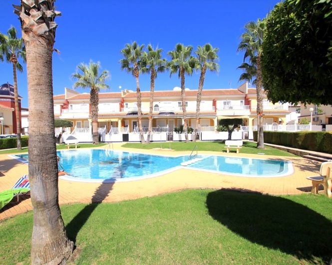 Image No.3-2 Bed House for sale