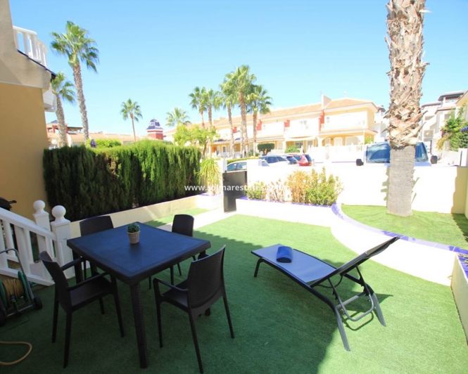 Image No.8-2 Bed House for sale