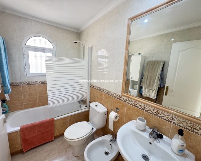 Image No.8-Quad de 3 chambres à vendre à Villamartin