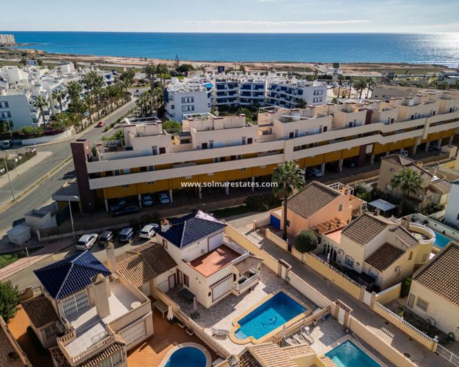 Image No.29-3 Bed Villa for sale