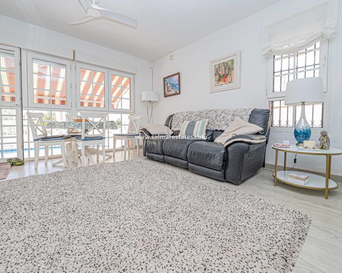 Image No.8-Villa de 3 chambres à vendre à Playa Flamenca