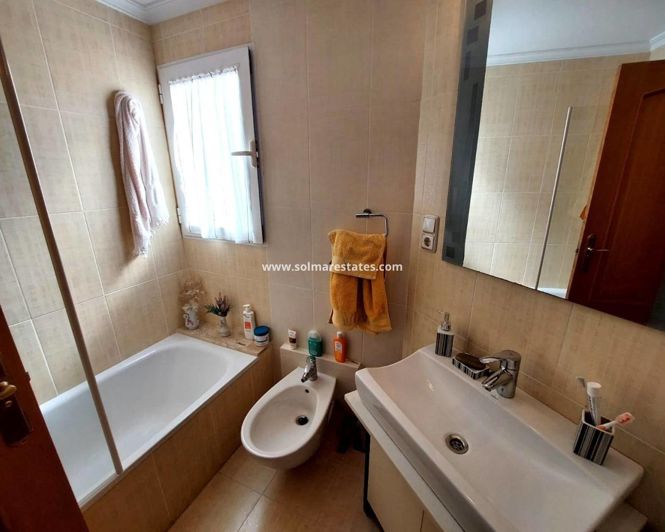 Image No.22-2 Bed Apartment for sale