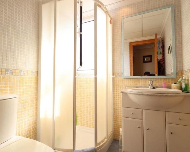 Image No.24-2 Bed Apartment for sale