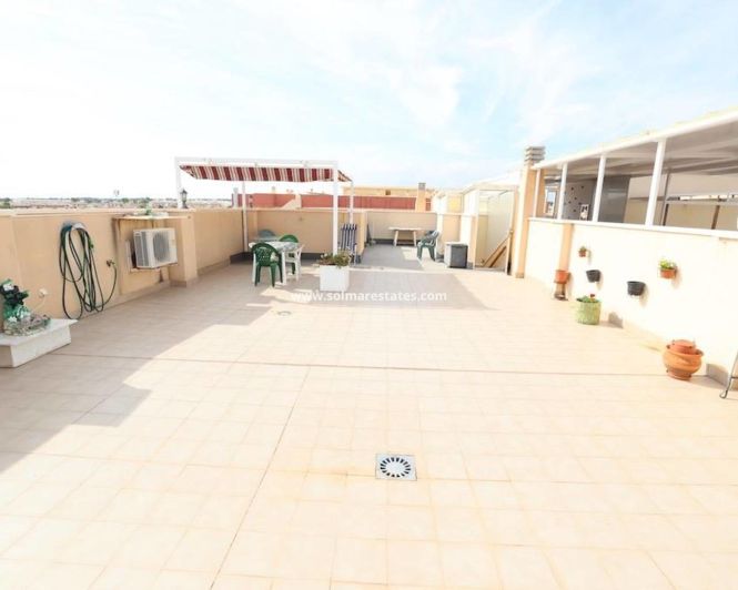 Image No.28-2 Bed Apartment for sale