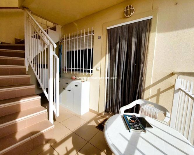 Image No.33-2 Bed Apartment for sale