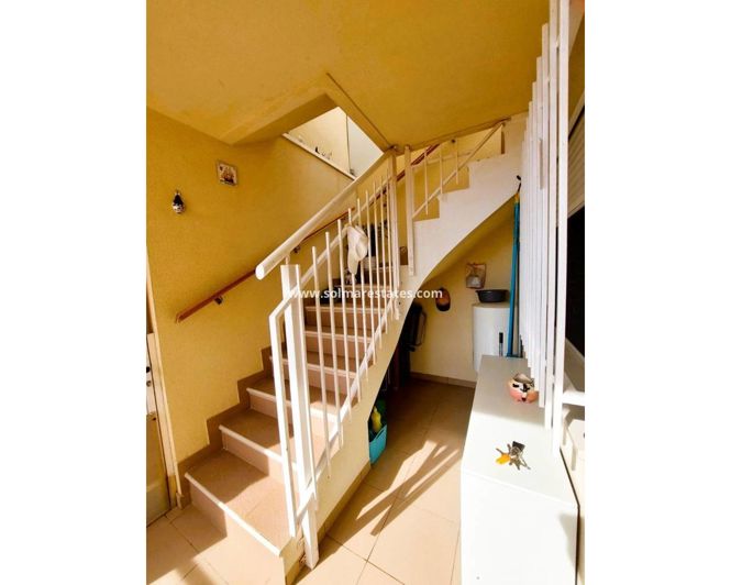 Image No.34-2 Bed Apartment for sale