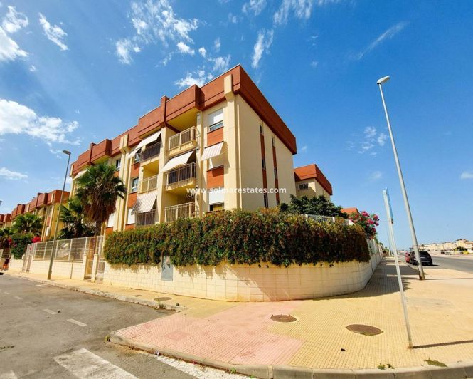 Image No.37-2 Bed Apartment for sale