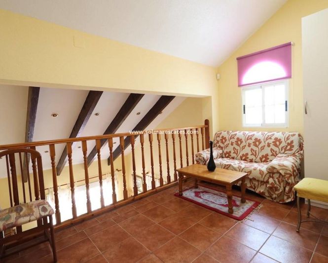 Image No.15-4 Bed Villa for sale