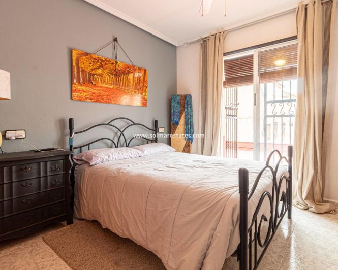 Image No.19-2 Bed Bungalow for sale