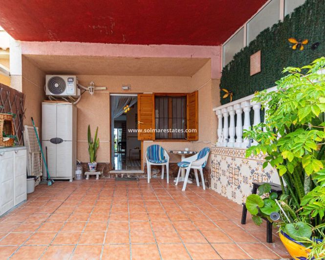 Image No.2-2 Bed Bungalow for sale