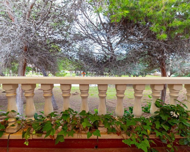 Image No.27-2 Bed Bungalow for sale