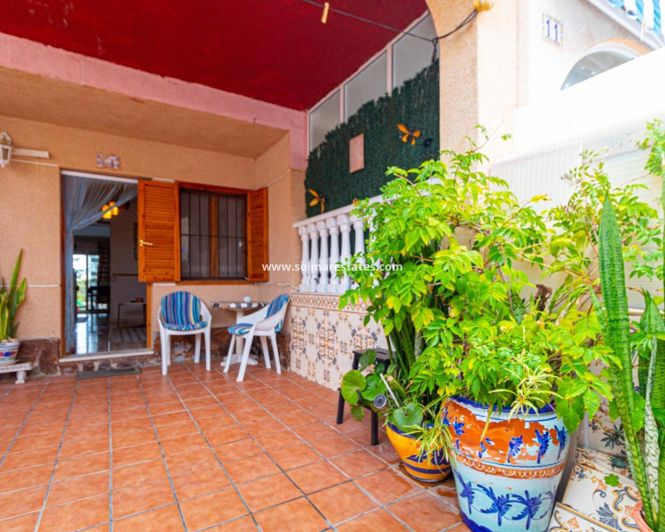 Image No.4-2 Bed Bungalow for sale