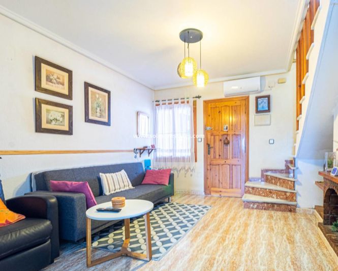 Image No.9-2 Bed Bungalow for sale