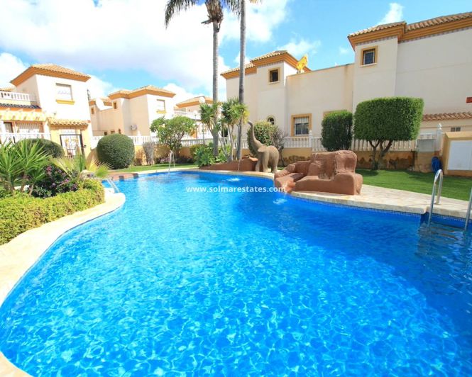 Image No.5-Maison de ville de 3 chambres à vendre à Villamartin