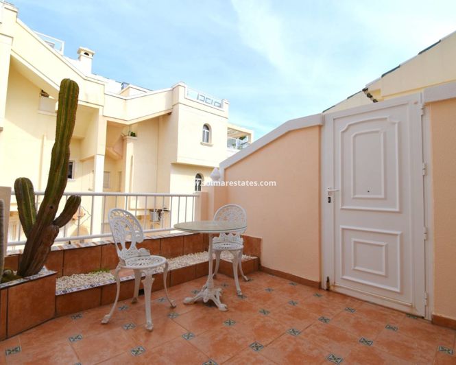 Image No.17-2 Bed Apartment for sale