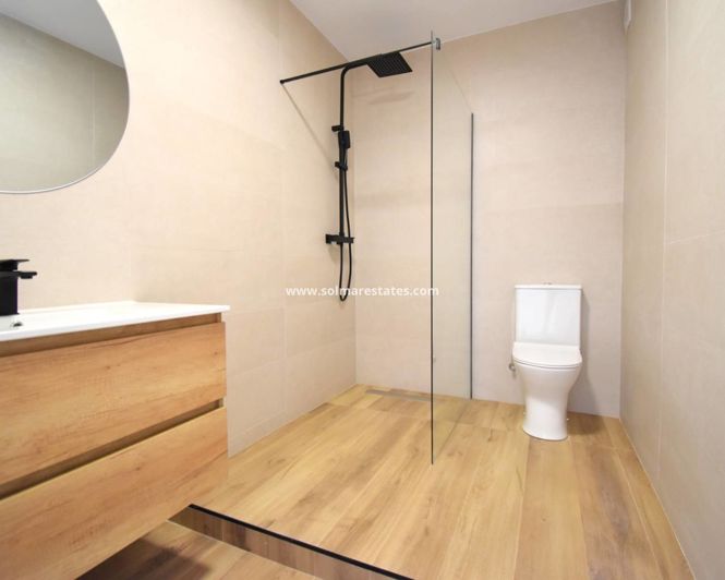 Image No.9-2 Bed Apartment for sale