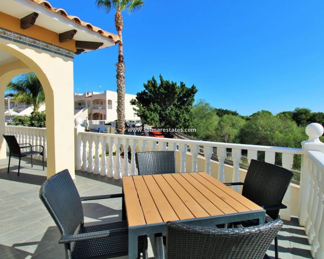 Image No.42-Villa de 4 chambres à vendre à Playa Flamenca