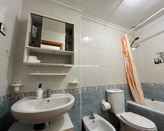 Image No.19-Appartement de 2 chambres à vendre à Los Altos