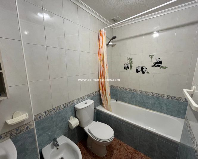 Image No.20-2 Bed Apartment for sale