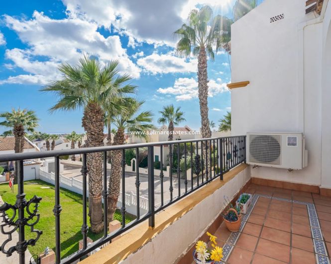 Image No.21-3 Bed Townhouse for sale