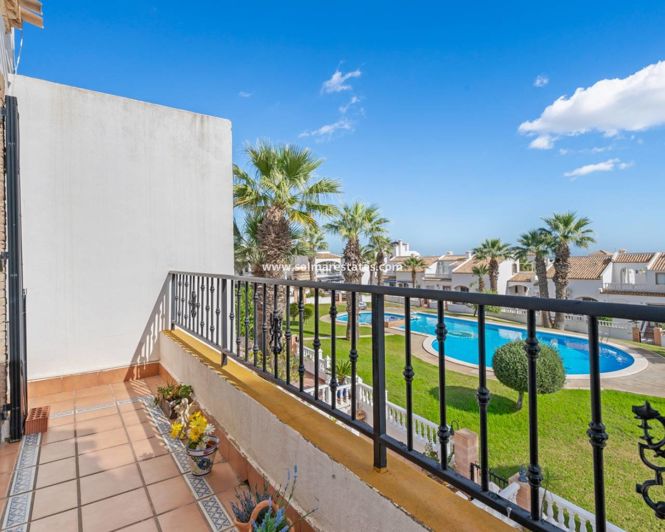 Image No.22-3 Bed Townhouse for sale