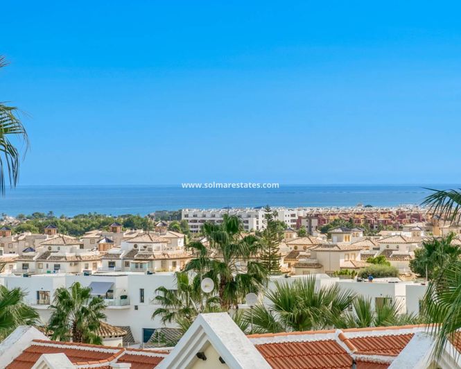 Image No.24-3 Bed Townhouse for sale