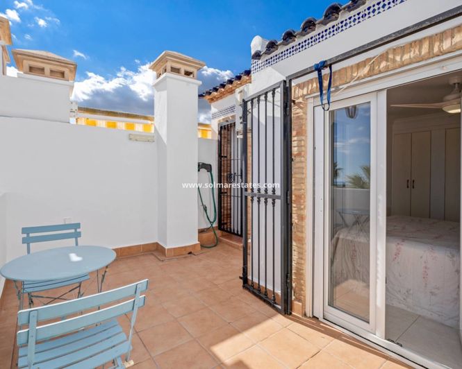 Image No.31-3 Bed Townhouse for sale