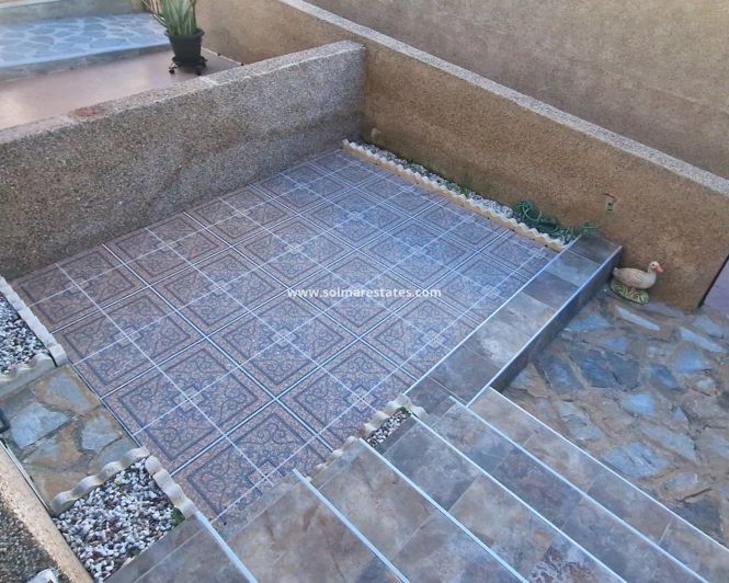 Image No.11-2 Bed Townhouse for sale