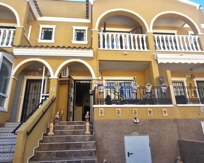 Image No.13-2 Bed Townhouse for sale