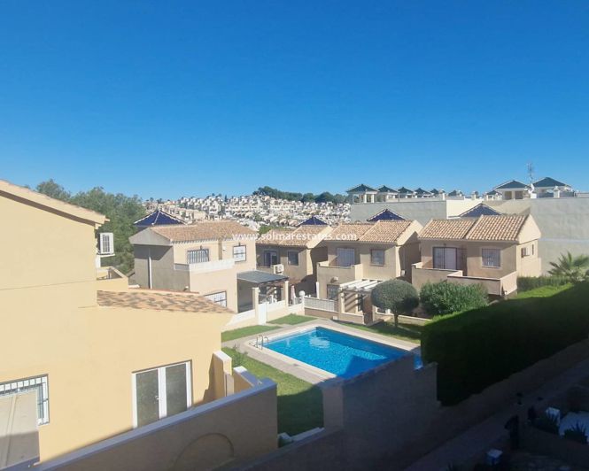 Image No.32-2 Bed Townhouse for sale