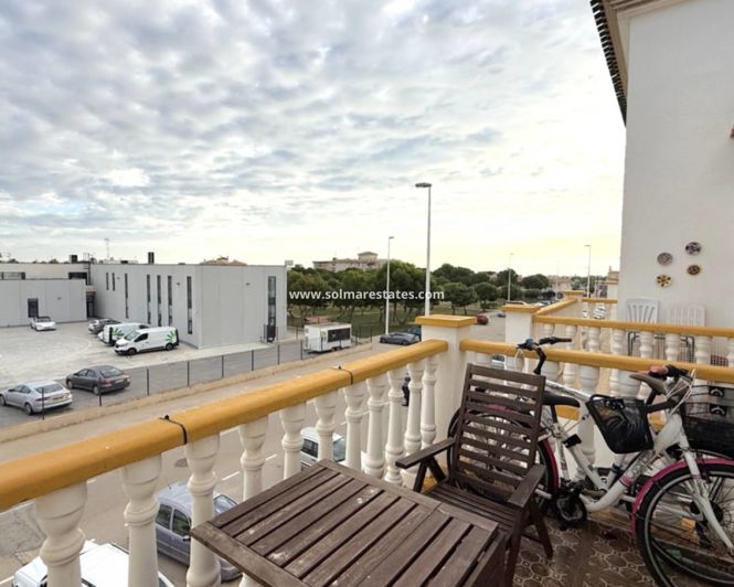 Image No.21-3 Bed Apartment for sale