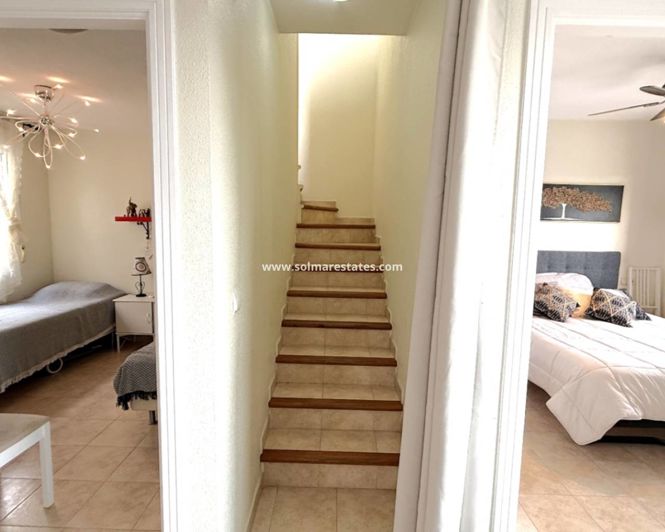 Image No.23-3 Bed Apartment for sale