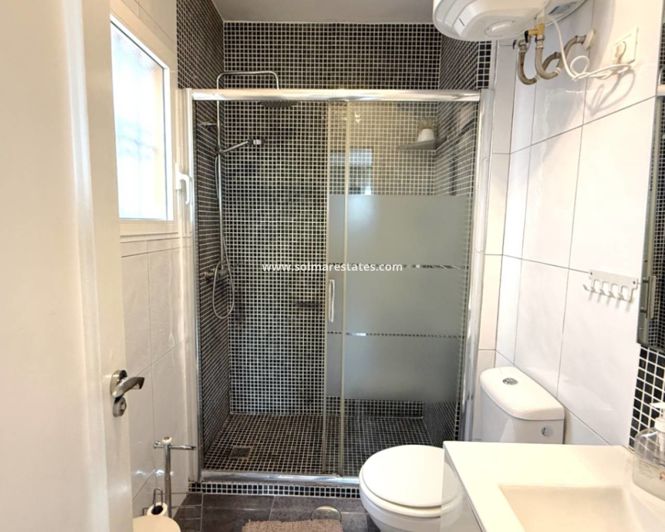 Image No.45-3 Bed Apartment for sale