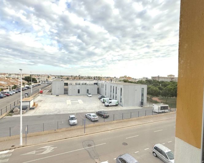 Image No.9-3 Bed Apartment for sale