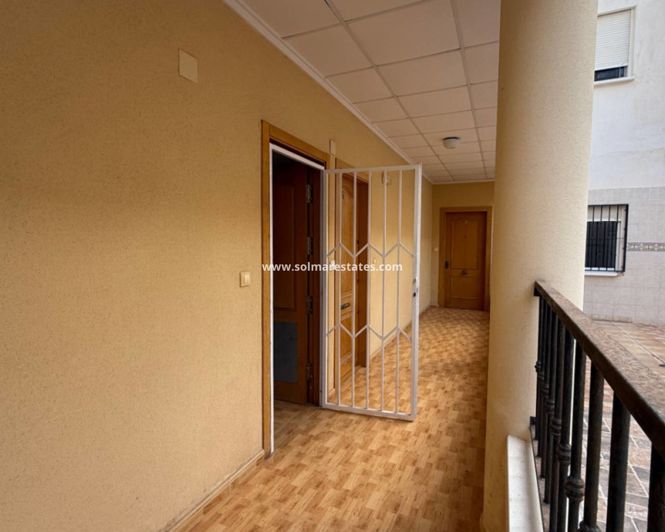 Image No.17-2 Bed Apartment for sale