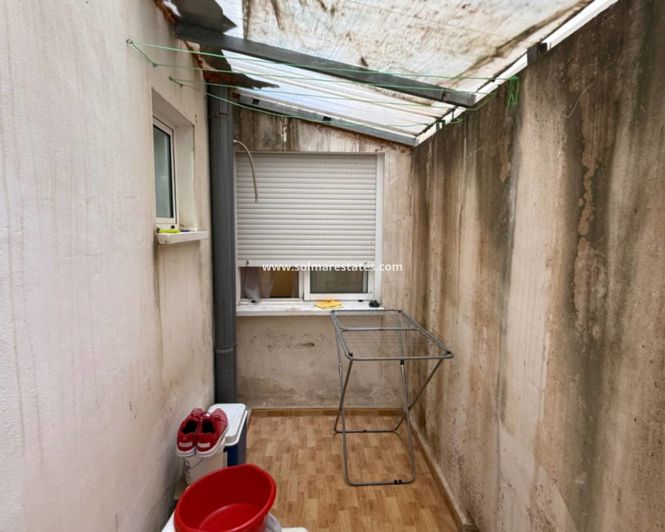 Image No.21-2 Bed Apartment for sale