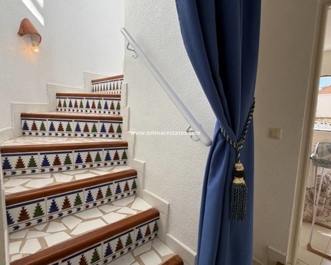 Image No.20-2 Bed Townhouse for sale