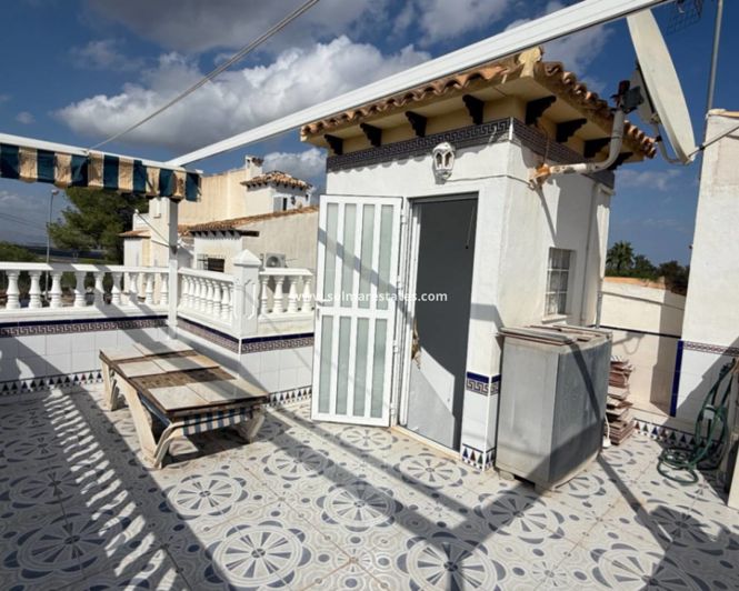 Image No.22-2 Bed Townhouse for sale