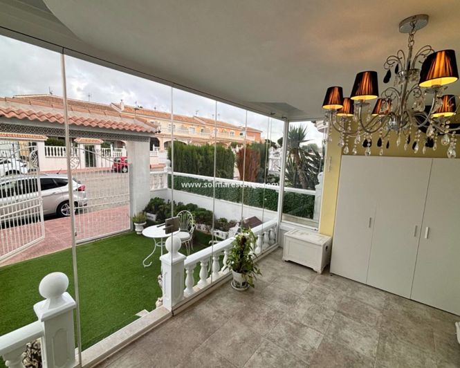 Image No.8-2 Bed Townhouse for sale