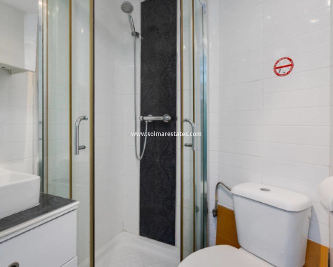 Image No.10-3 Bed Apartment for sale