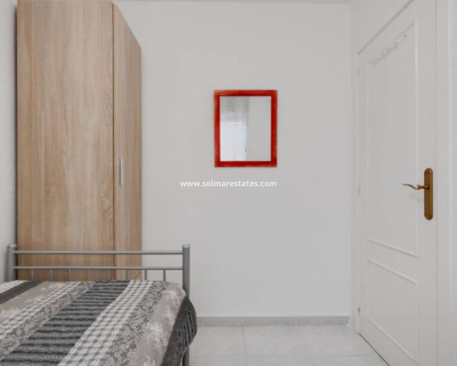 Image No.19-3 Bed Apartment for sale