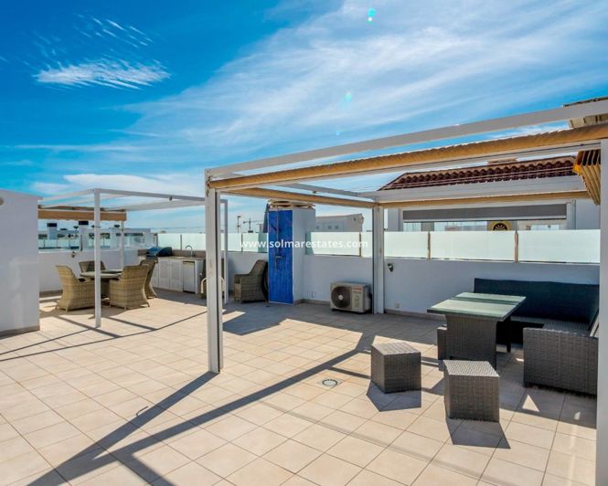 Image No.22-2 Bed Apartment for sale