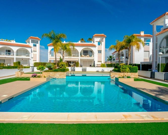 Image No.33-2 Bed Apartment for sale